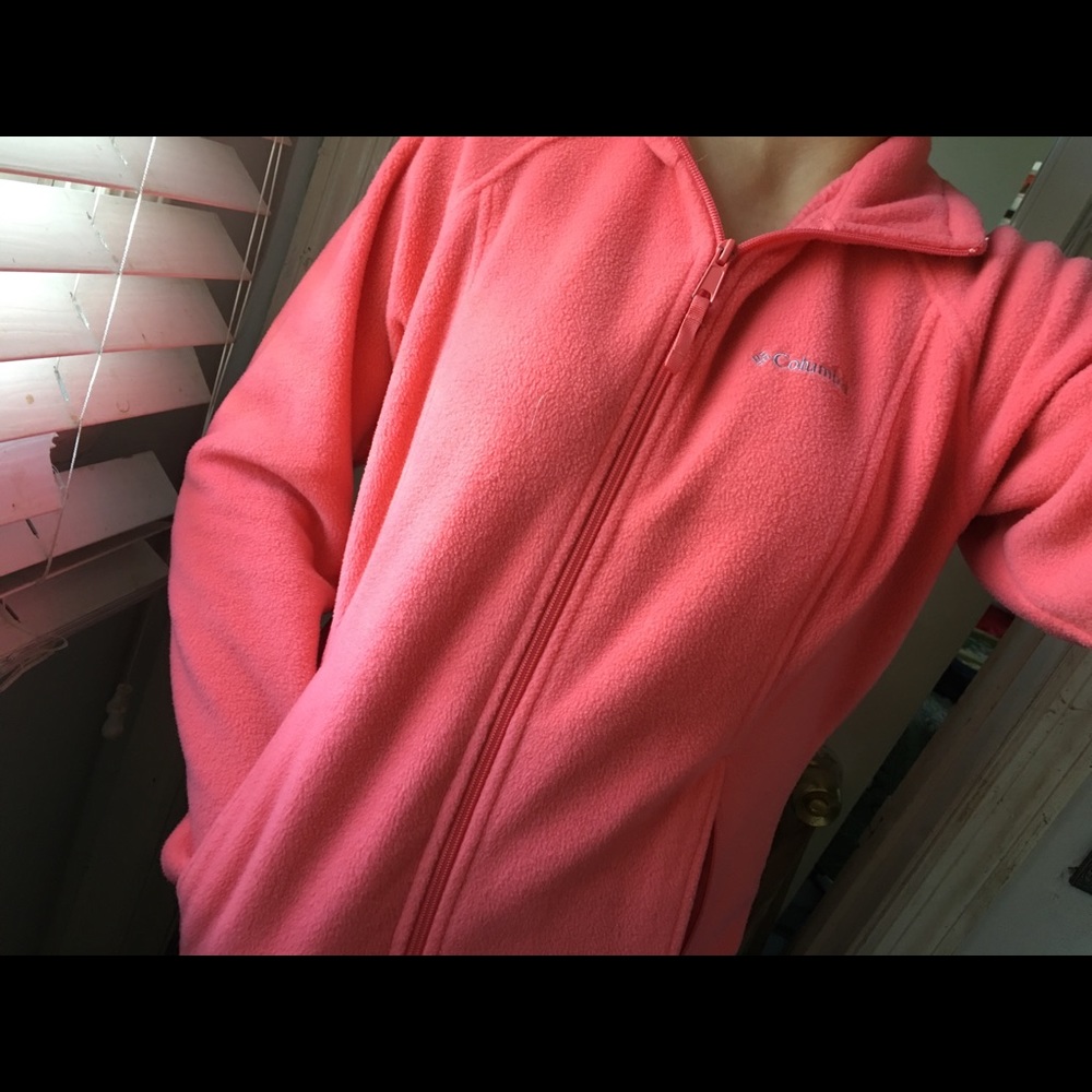 Pink fleece Columbia hoodie Medium